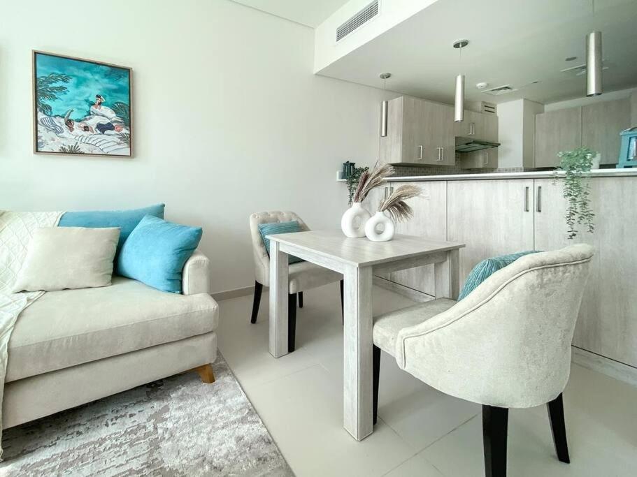1 Bedroom 65M2, Infinity Pool, West Beach, Noise Insulation دبي المظهر الخارجي الصورة